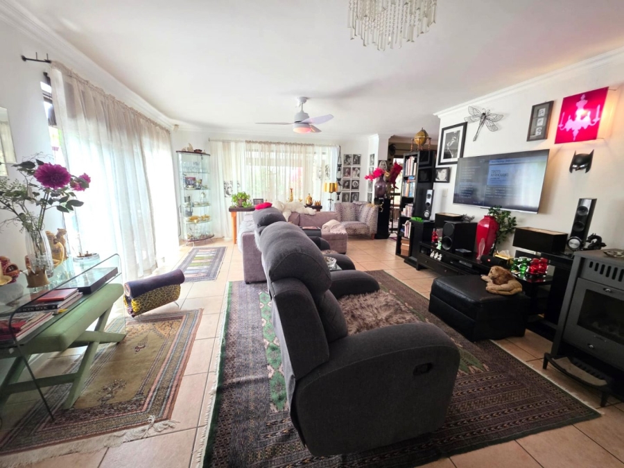 4 Bedroom Property for Sale in Groenvallei Western Cape